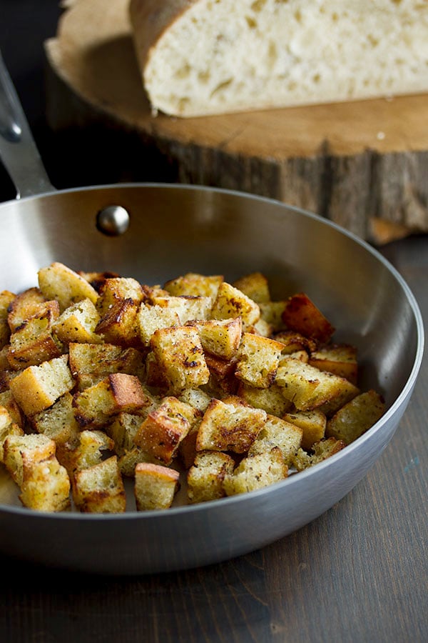 How to make croutons at home