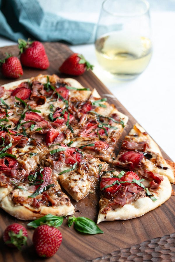 The BEST Strawberry Pizza (Fresh Mozzarella, Basil, & Balsamic) Cooks